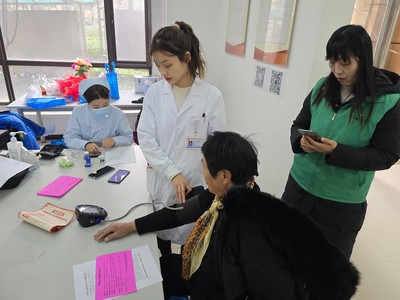 金水區(qū)未來路街道 健康服務(wù)進(jìn)社區(qū)，居民健康有“醫(yī)”靠